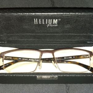 Eyewear by HELIUM Paris